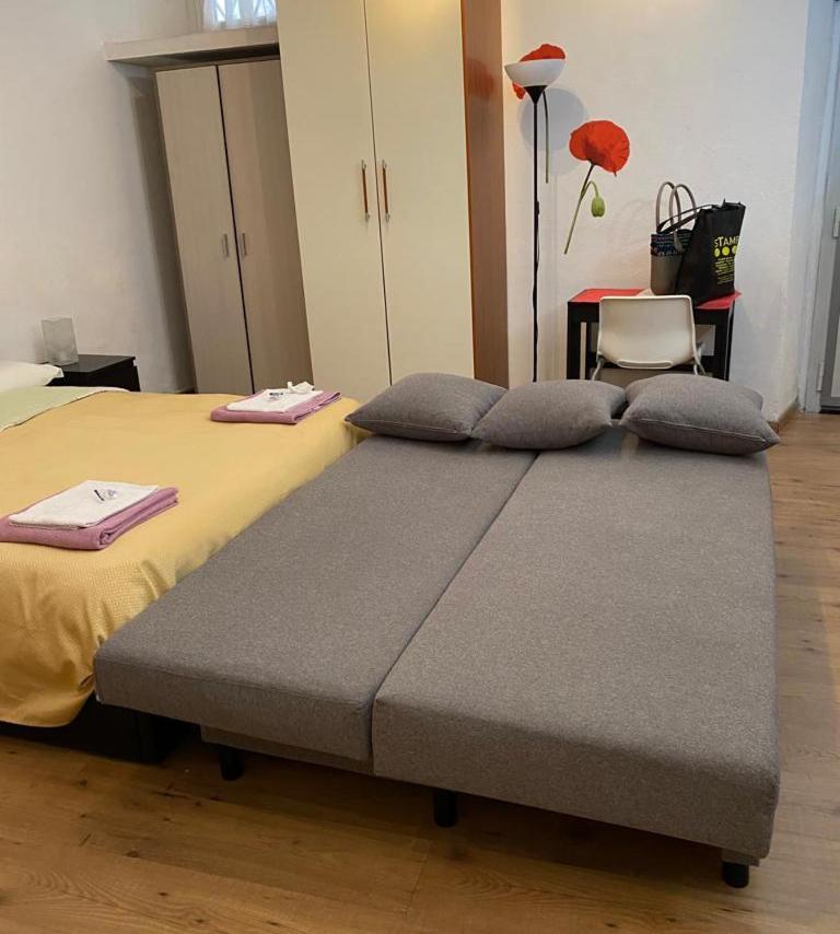 New Studio A Trastevere โรม ภายนอก รูปภาพ