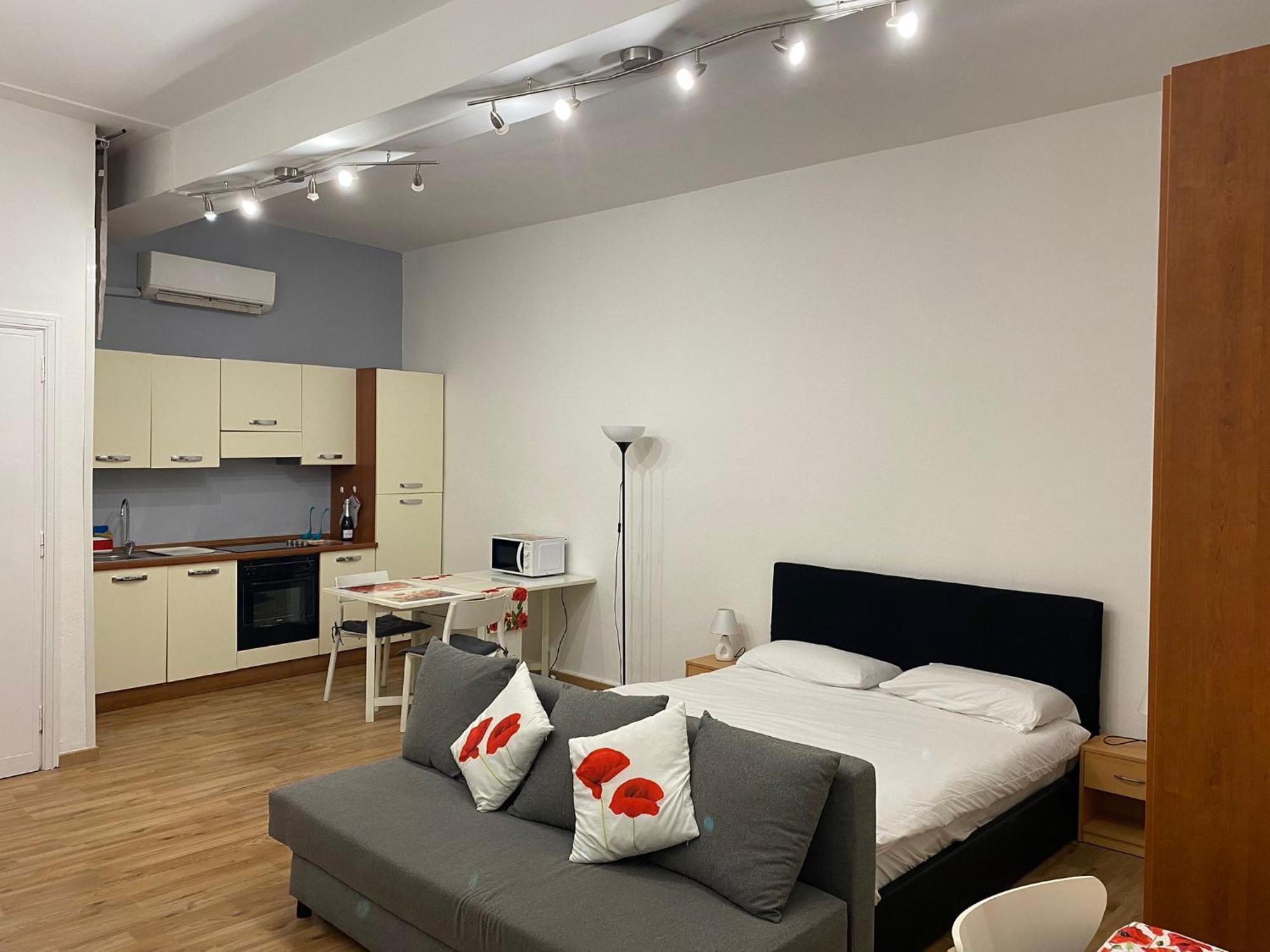 New Studio A Trastevere โรม ภายนอก รูปภาพ