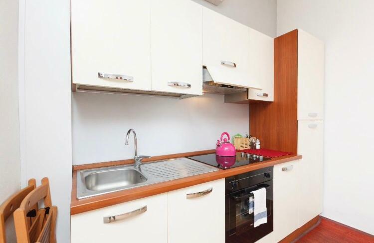 New Studio A Trastevere โรม ภายนอก รูปภาพ