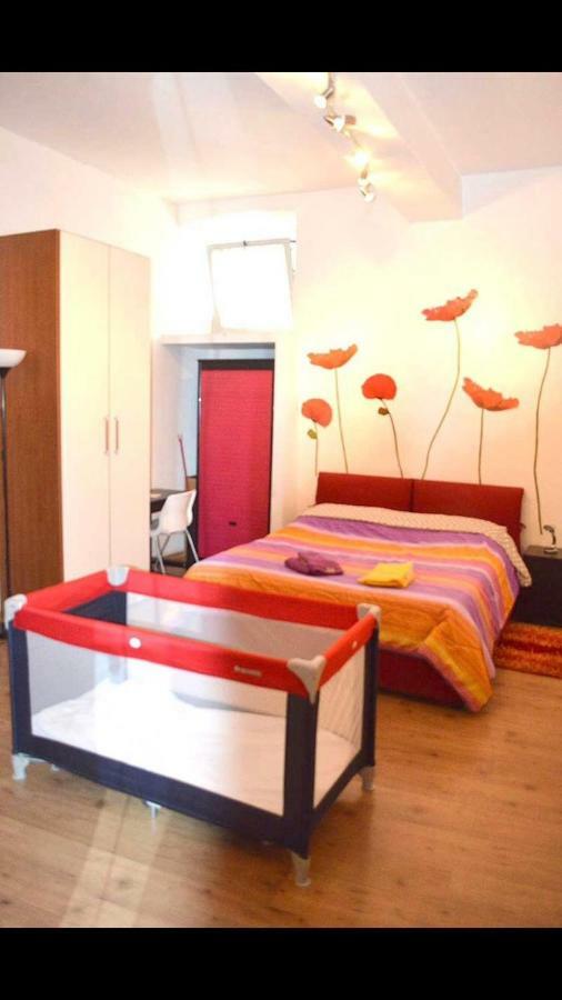 New Studio A Trastevere โรม ภายนอก รูปภาพ